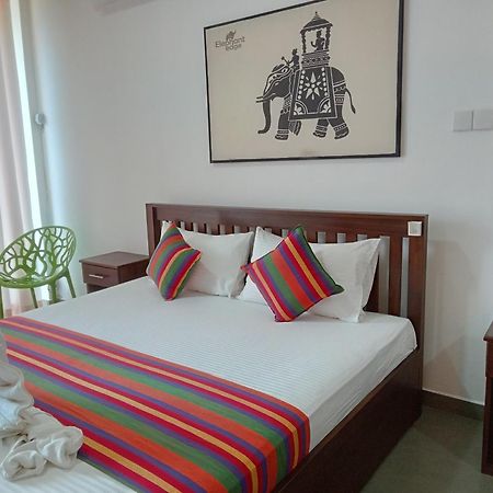 Elephant Park Family Bungalow Udawalawe Kültér fotó